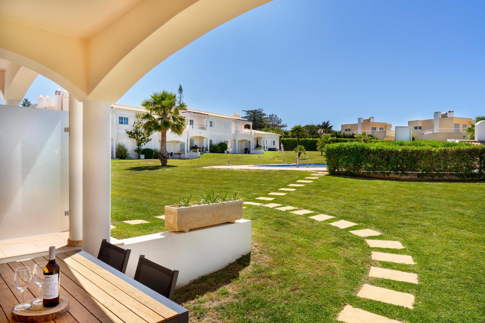 Apartamento No Condominio Baia Village Com Piscina Albufeira Exterior foto
